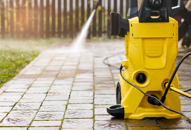 Best Pool Deck Cleaning  in Leitchfield, KY